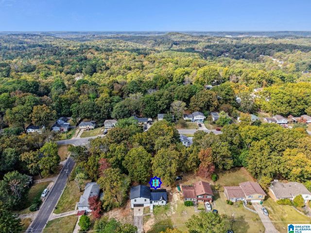 1404 4TH PLACE NW, Center Point, AL 35215