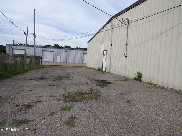 9117 Corporate Drive, Southaven, MS 38671