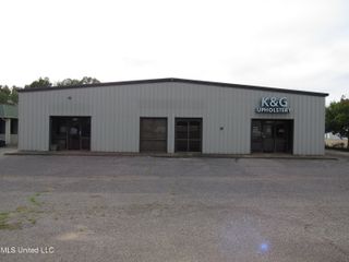 9117 Corporate Drive, Southaven, MS 38671