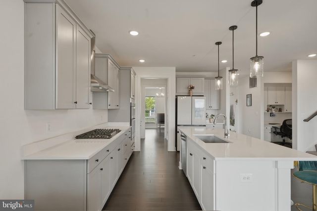 14506 DOWITCHER WAY, Boyds, MD 20841