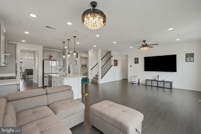14506 DOWITCHER WAY, Boyds, MD 20841