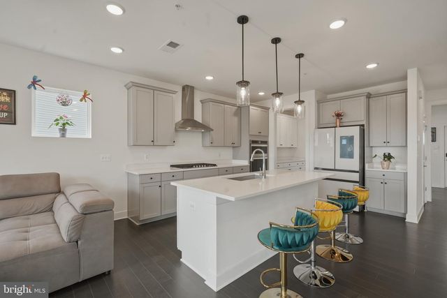 14506 DOWITCHER WAY, Boyds, MD 20841