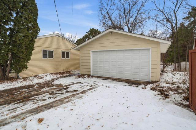 1008 W 89th Street, Bloomington, MN 55420