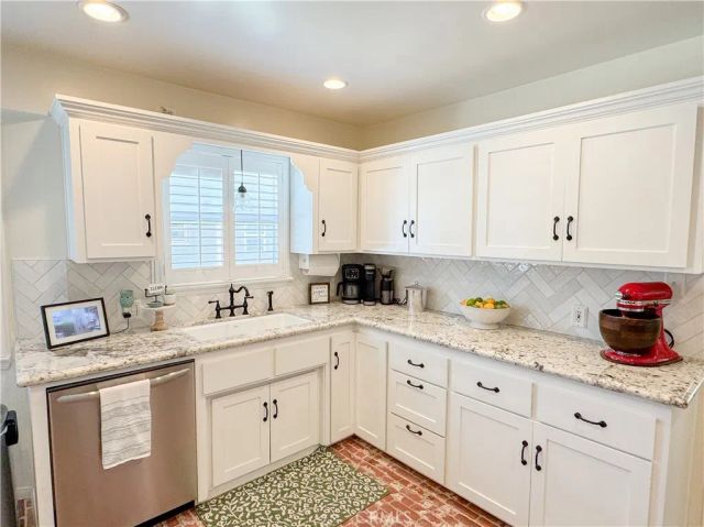 2505 Cedar, Bakersfield, CA 93301