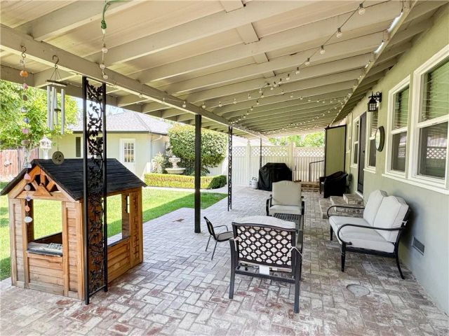 2505 Cedar, Bakersfield, CA 93301