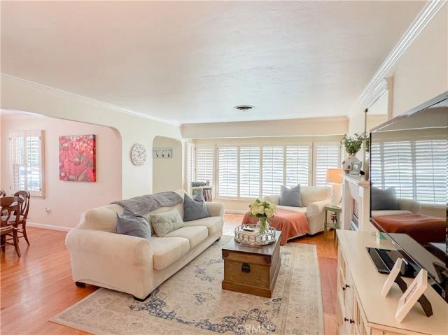2505 Cedar, Bakersfield, CA 93301