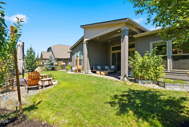 3083 NW Hidden Ridge Drive, Bend, OR 97703