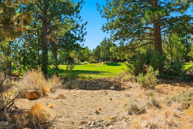 3083 NW Hidden Ridge Drive, Bend, OR 97703