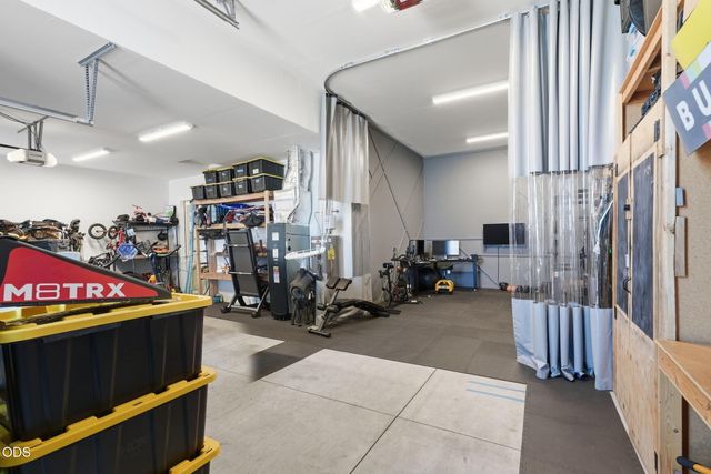 3083 NW Hidden Ridge Drive, Bend, OR 97703