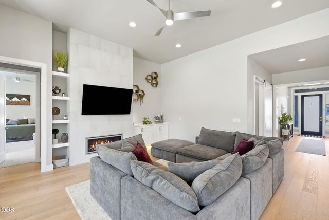 3083 NW Hidden Ridge Drive, Bend, OR 97703