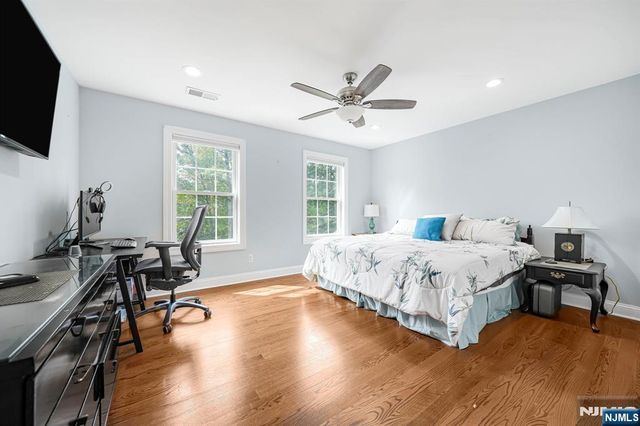 66 Taylortown Road, Montville Township, NJ 07045