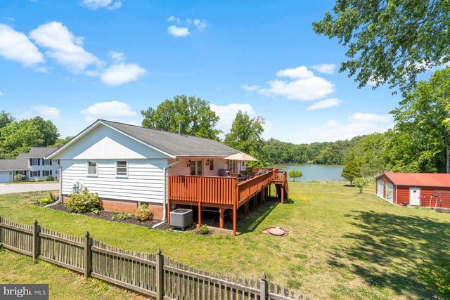 1518 RIDGELY DR, Edgewater, MD 21037