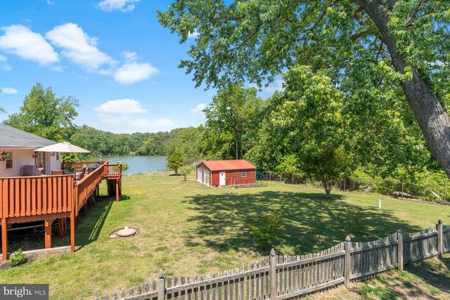 1518 RIDGELY DR, Edgewater, MD 21037
