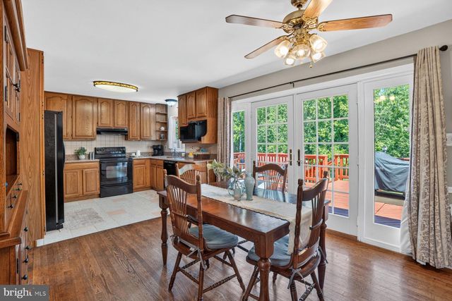 1518 RIDGELY DR, Edgewater, MD 21037