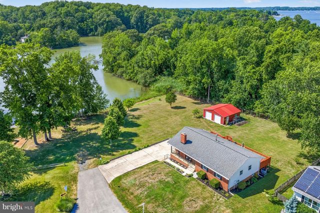 1518 RIDGELY DR, Edgewater, MD 21037