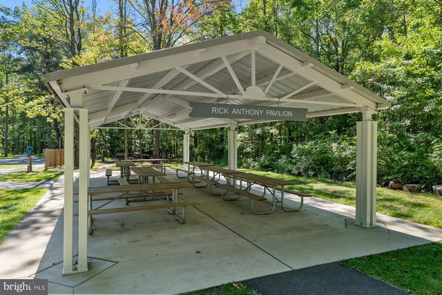 1518 RIDGELY DR, Edgewater, MD 21037