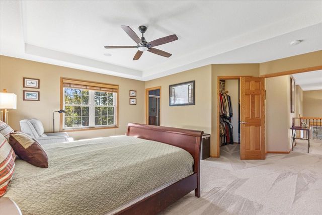 N54W16055 Westwind DRIVE, Menomonee Falls, WI 53051