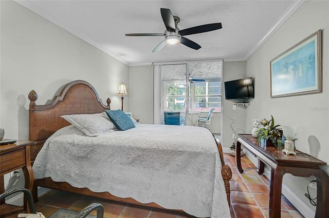 8750 MIDNIGHT PASS ROAD 102, Sarasota, FL 34242