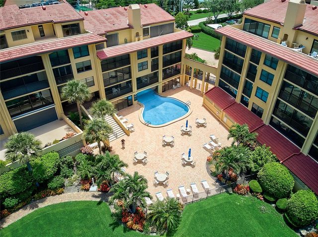 8750 MIDNIGHT PASS ROAD 102, Sarasota, FL 34242