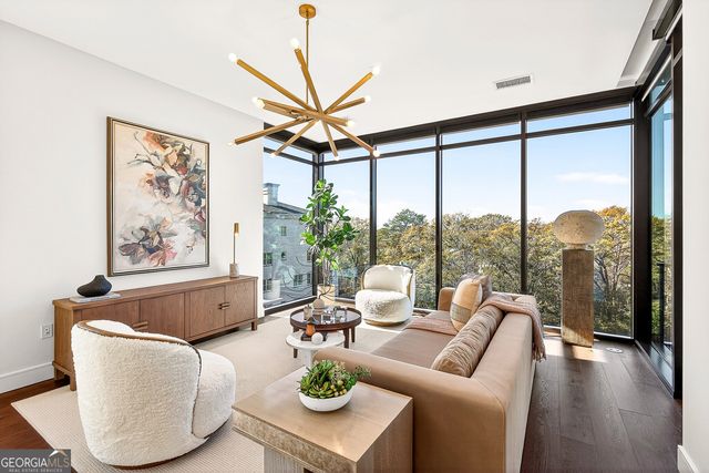 2520 Peachtree Road 703, Atlanta, GA 30305