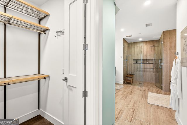 2520 Peachtree Road 703, Atlanta, GA 30305