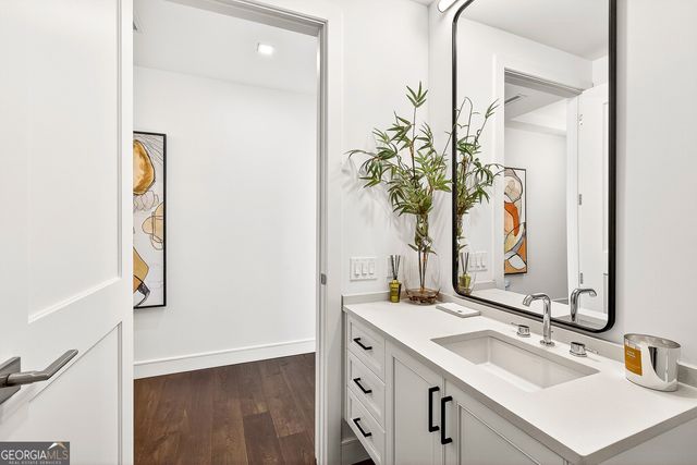 2520 Peachtree Road 703, Atlanta, GA 30305