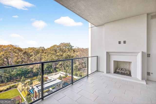 2520 Peachtree Road 703, Atlanta, GA 30305