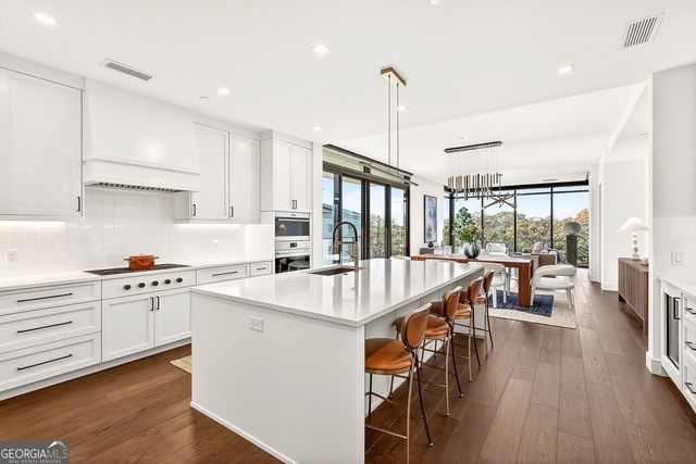 2520 Peachtree Road 703, Atlanta, GA 30305