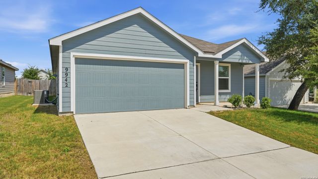 9942 DICKET MEAD RD, San Antonio, TX 78254