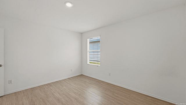 9942 DICKET MEAD RD, San Antonio, TX 78254