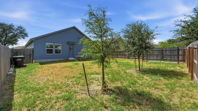 9942 DICKET MEAD RD, San Antonio, TX 78254