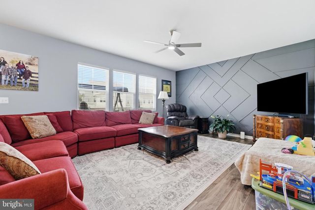 2083 ARMSTRONG TERRACE, Jeffersonton, VA 22724