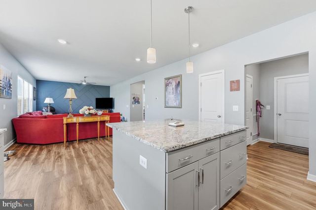 2083 ARMSTRONG TERRACE, Jeffersonton, VA 22724