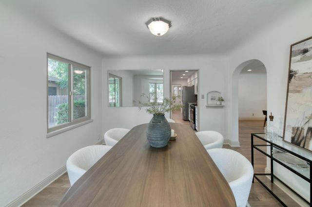 920 E Sierra Madre, Fresno, CA 93704