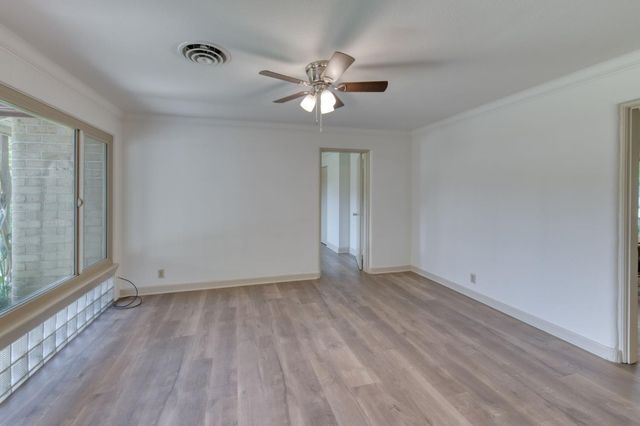 920 E Sierra Madre, Fresno, CA 93704