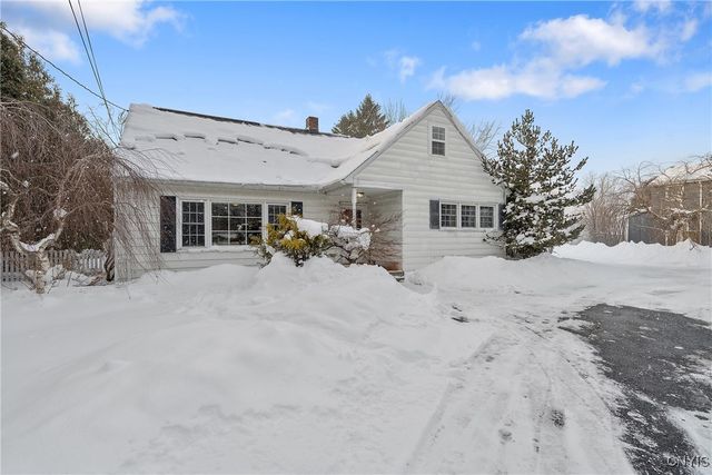 63 Lyndon Road, Dewitt, NY 13066