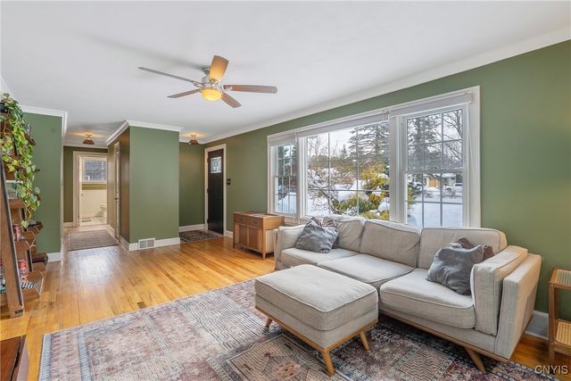 63 Lyndon Road, Dewitt, NY 13066