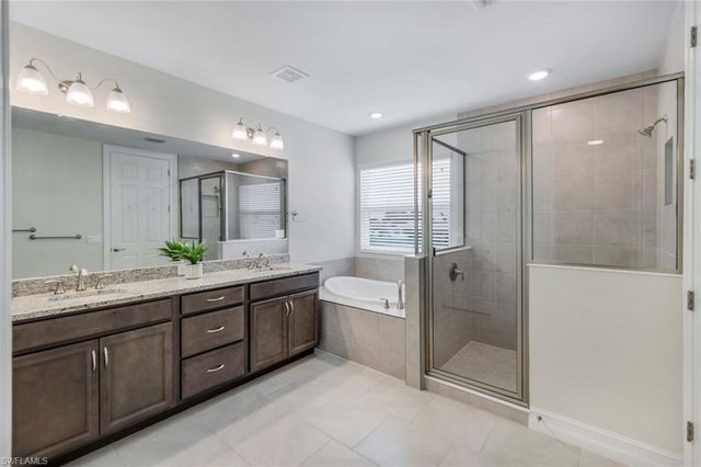 421 Coral Reef PL, Cape Coral, FL 33993