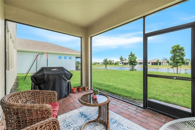 421 Coral Reef PL, Cape Coral, FL 33993