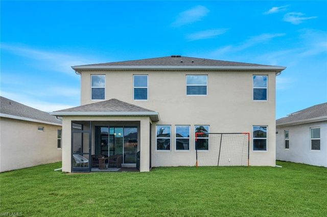 421 Coral Reef PL, Cape Coral, FL 33993