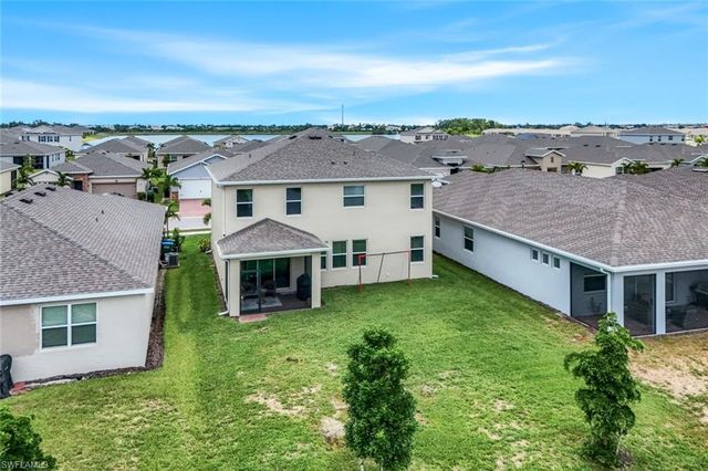 421 Coral Reef PL, Cape Coral, FL 33993