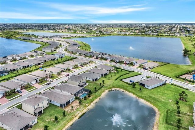 421 Coral Reef PL, Cape Coral, FL 33993