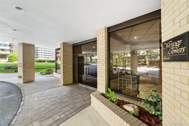 25 Rockledge Avenue 801, White Plains, NY 10601