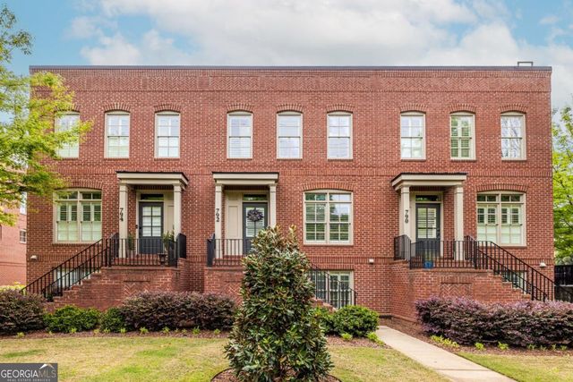 792 Virginia Park Circle, Atlanta, GA 30306