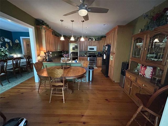 45 River Chase, Hoschton, GA 30548