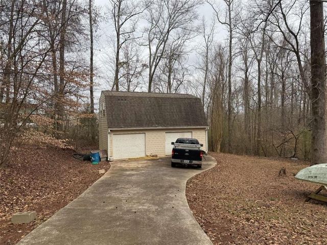 45 River Chase, Hoschton, GA 30548