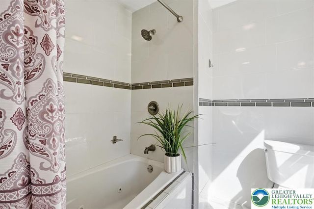 726 Ferry Street, Easton, PA 18042