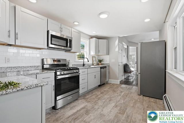 726 Ferry Street, Easton, PA 18042