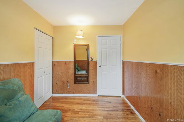 17 Liberty Avenue, Selden, NY 11784