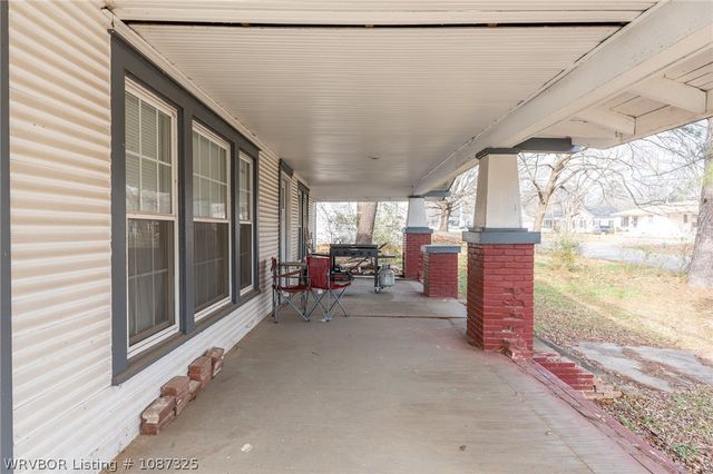 290 E 4th Street, Booneville, AR 72927